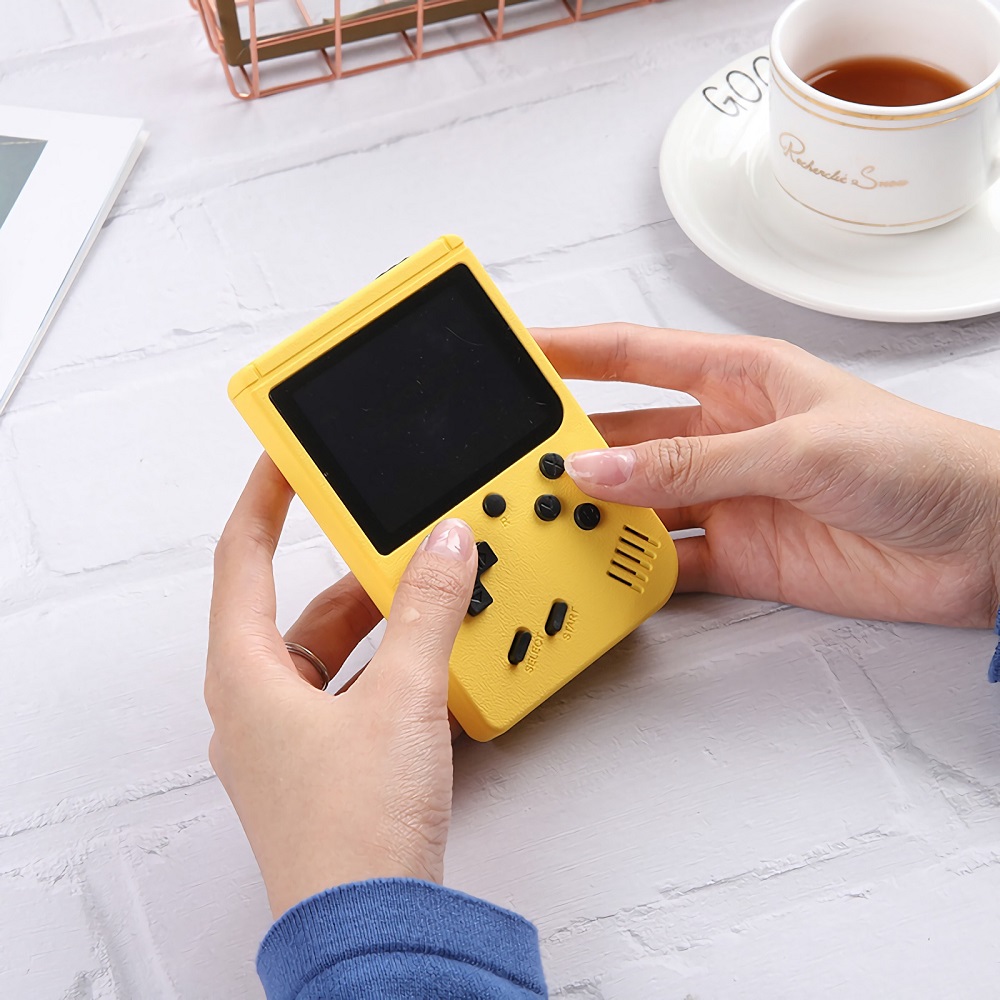 Konsola do gier retro w 5 kolo – Gaming Console G5 recenzja i cena
